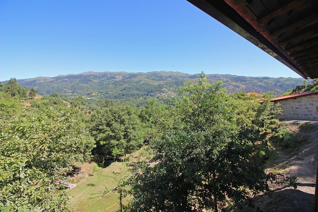 Encostas Da Torre Vendégház Terras de Bouro Kültér fotó